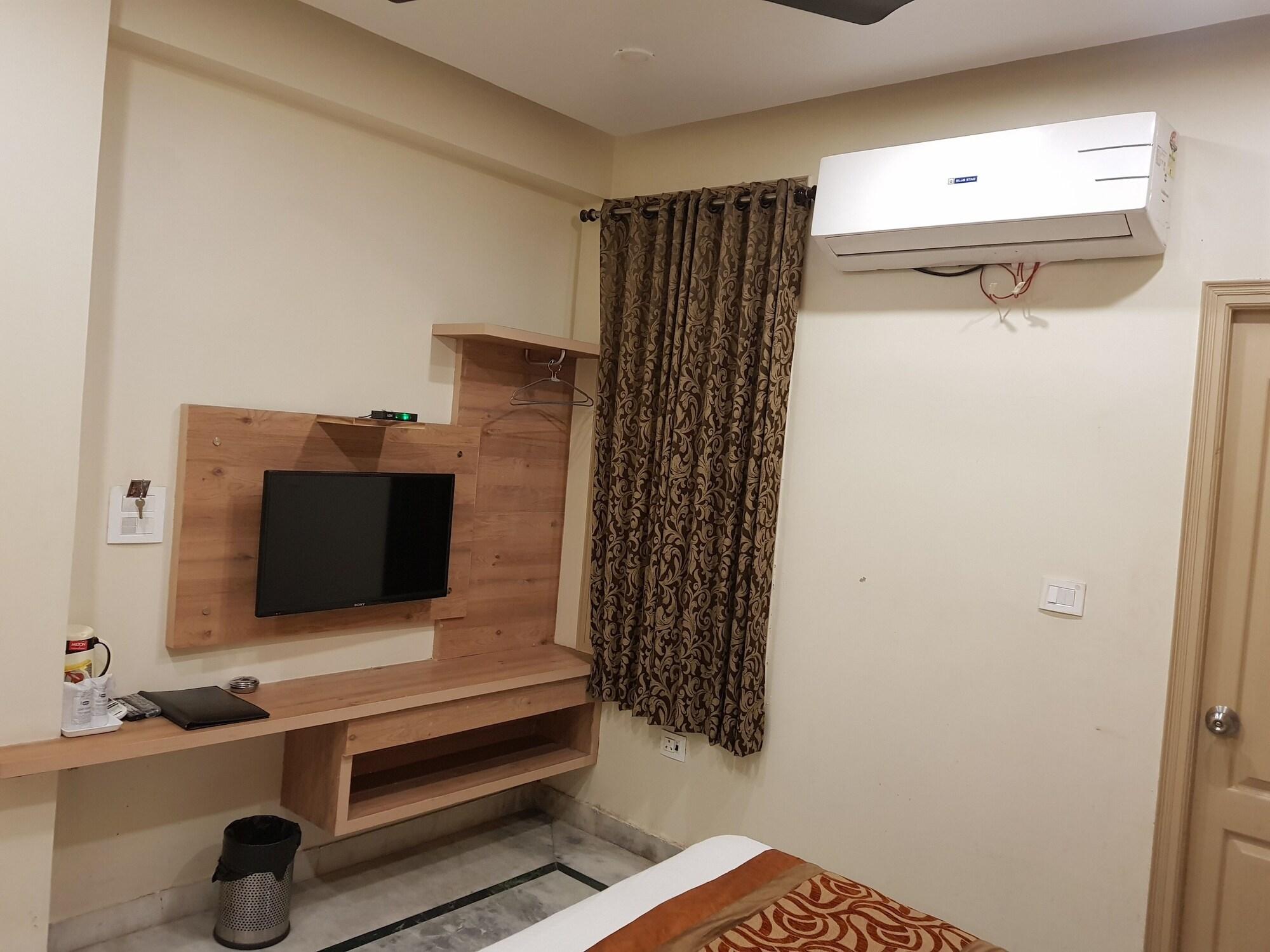 Hotel Klick International - 2 Min Walking From New Delhi Railway Station Exterior photo